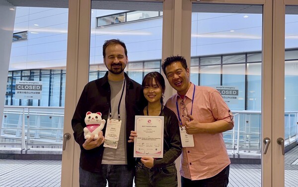 왼쪽부터 미국 카네기멜론대 크리스 도너휴 교수, KAIST 전기·전자공학부 김예원 박사과정과 이성주 교수 (사진=KAIST 제공, 연합뉴스)