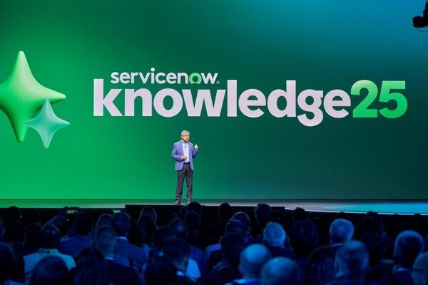 아밋 자베리(Amit Zavery) 서비스나우 사장(president) 겸 최고제품책임자(CPO) 겸 최고운영책임자(COO)  사진=서비스나우