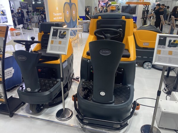 탑승형 습식 청소장비  L-65D/L-90D