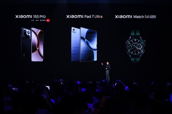 샤오미 신제품 발표회  사진=EPA, 연합뉴스 