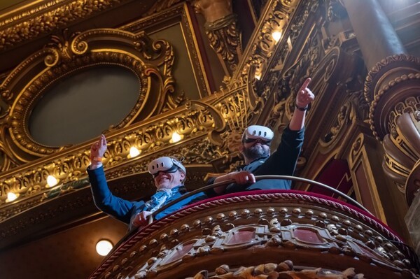 오는 7월 내한하는 스위스 로망드 오케스트라가 버추얼 홀(Virtual Hall)' 체험 프로그램을 운영한다(사진=롯데문화제단)