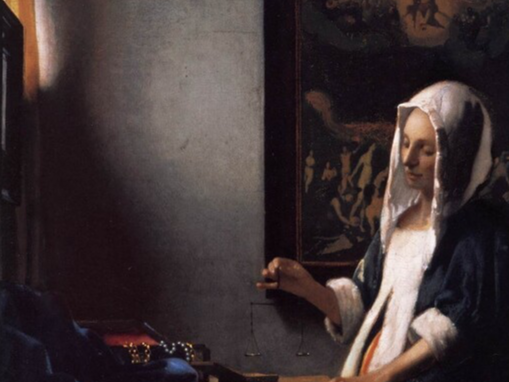 경건해 보이는 여인의 모습