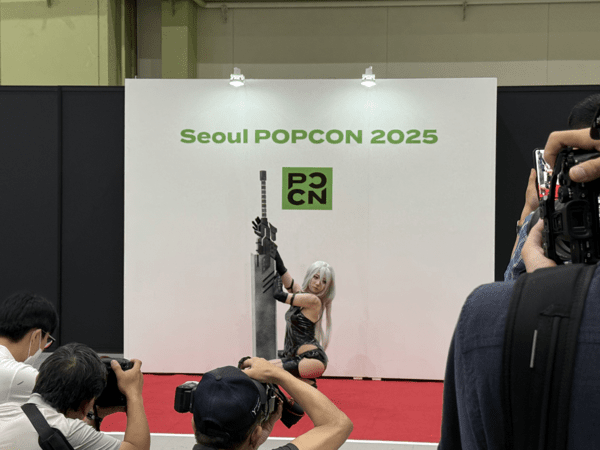 코스프레한 관람객 사진