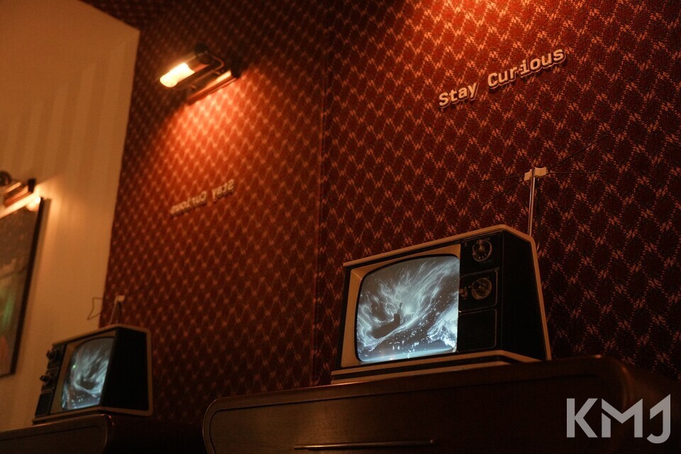 레트로하면서 고급스러운 인테리어