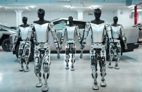 테슬라의 옵티머스 로봇.  사진=테슬라