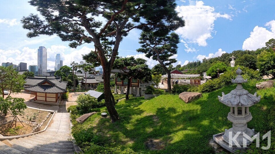 이미지를 클릭하면 360영상을 감상할 수 있습니다.