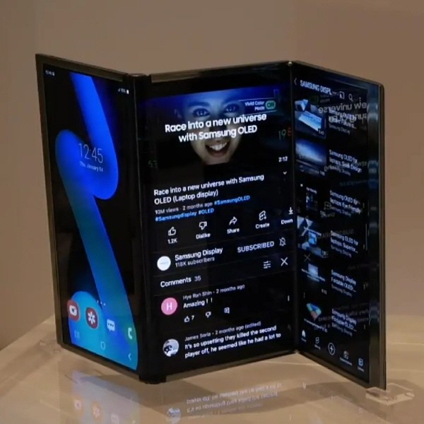 Samsung Display’s tri-fold prototype unveiled at CES 2025. Photo = Samsung Display