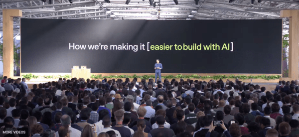 미국 샌프란시스코에서 열린 ‘오픈AI 데브데이 2025’ 행사에서 샘 알트먼 CEO가 사회를 보고 있다.  사진=오픈AI 유튜브 캡처