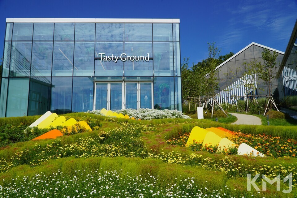 *출처: 마초의 사춘기 | 의왕 타임빌라스 롯데 프로젝트