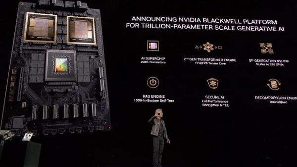 엔비디아 블랙웰에 대해서 소개하고 있는 젠슨 황 CEO.  사진=엔비디아 유튜브 