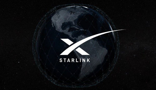 Starlink satellites orbiting the Earth. Photo courtesy of Starlink.
